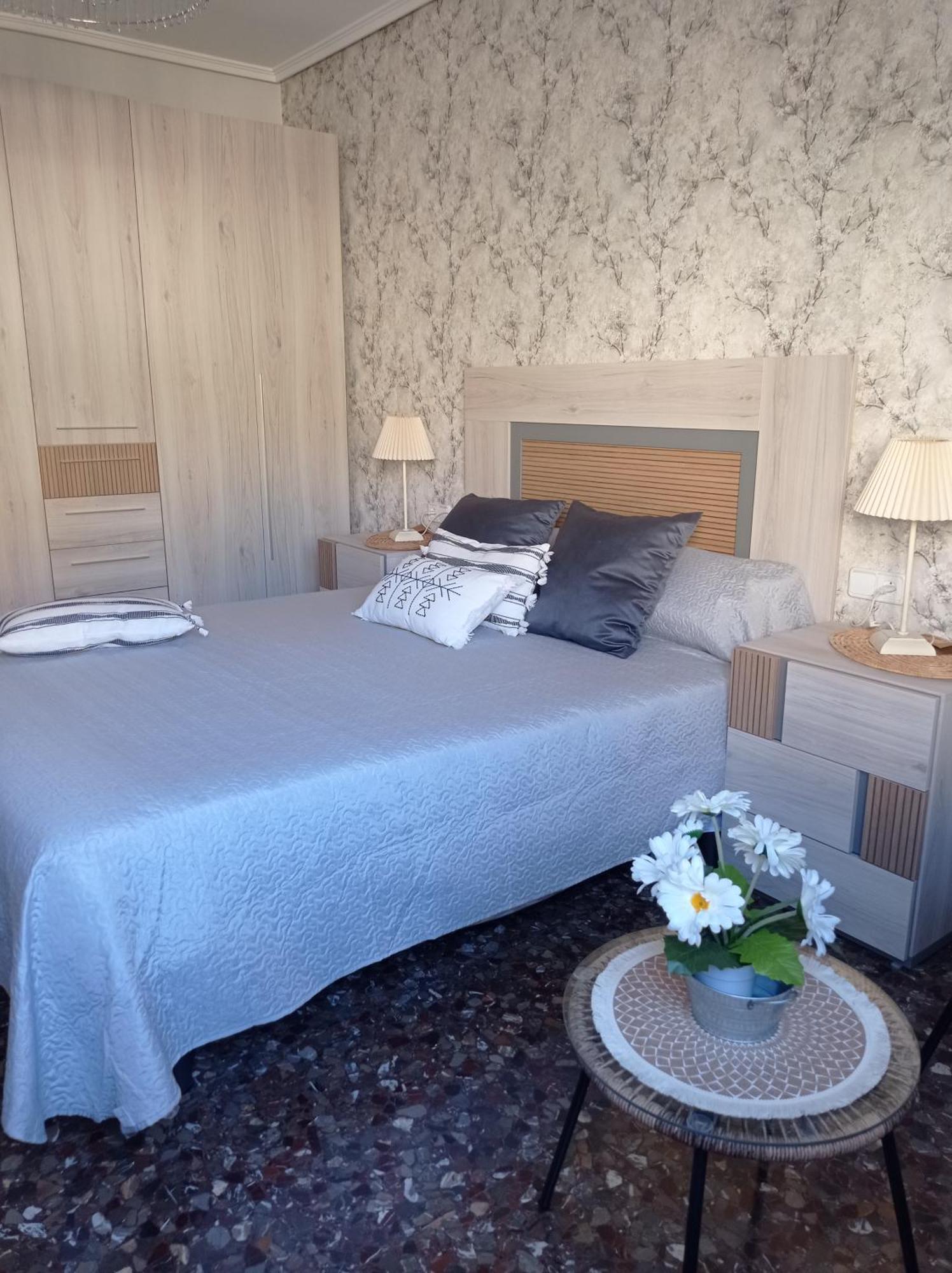 Feriado, Apartamento Con Parking Incluido 셀라 외부 사진