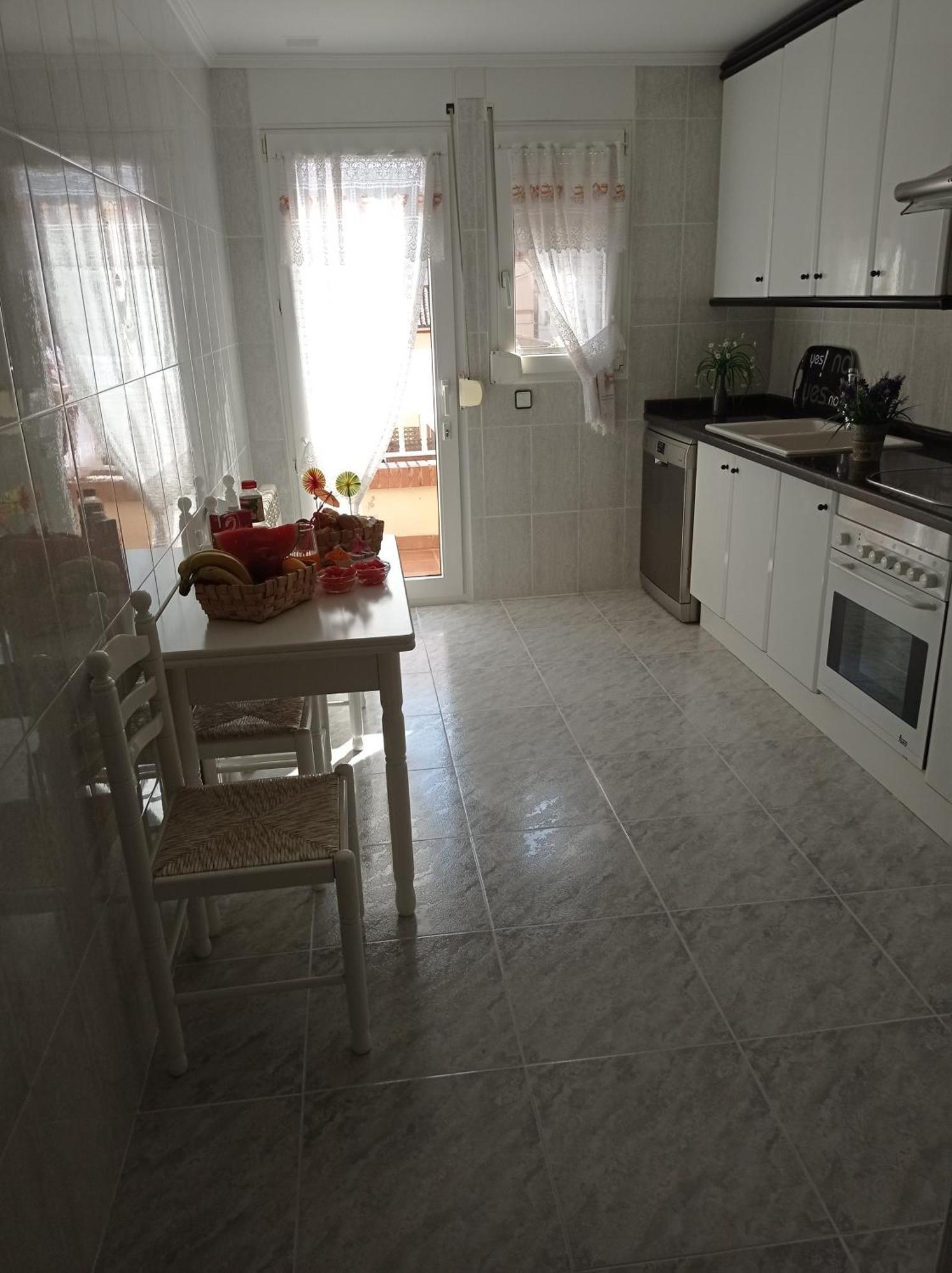 Feriado, Apartamento Con Parking Incluido 셀라 외부 사진